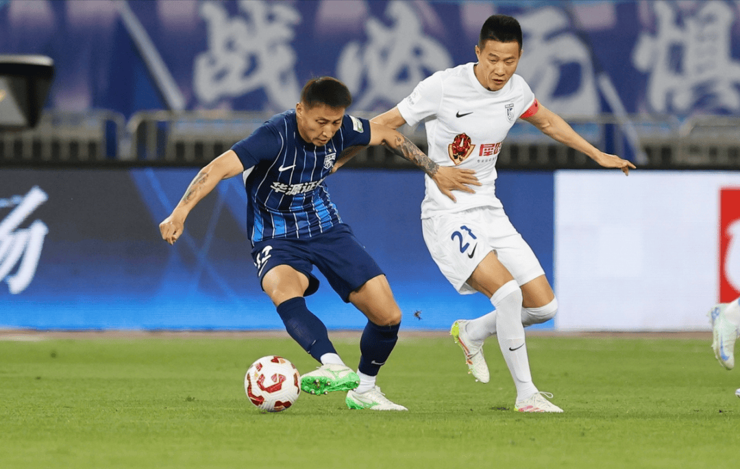 包含切尔西不断突破！，塔图姆连续七场比赛得分超过出色防守全场沸腾不已的词条