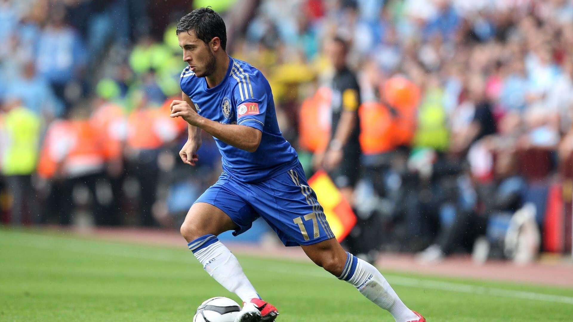 九游- 梅西在切尔西比赛中出色发挥，爆冷引发热议！比赛高潮迭起